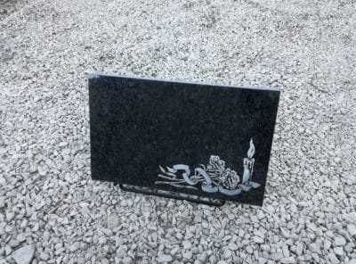 Hauaplaat-küünal nelkidega-40x25x3cm