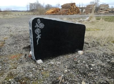 Hauakivi-J007-57x37x10cm