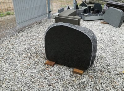 Hauakivi-rootsi20- 56x47x10cm