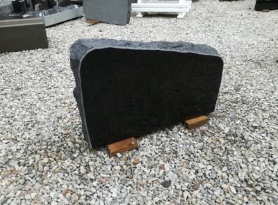 Hauakivi-J009-57x36x10cm